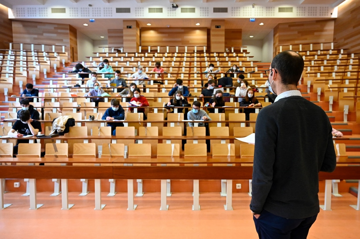 amphi de Rennes-1